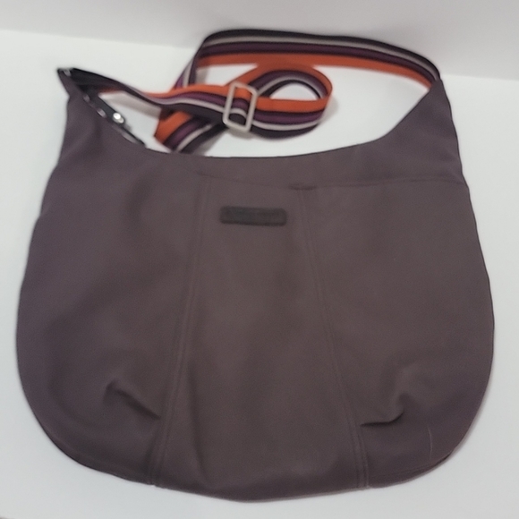 Timbuk2 Handbags - TIMBUK2 Valencia Hobo Crossbody Bag